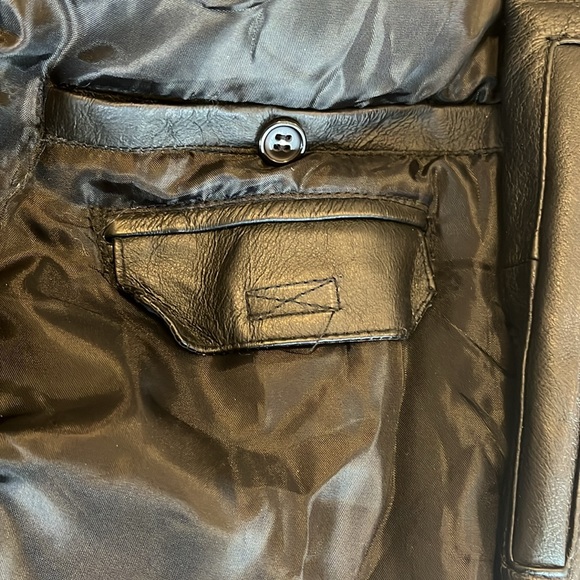 This beautiful USA size 2X all leather patriotic vintage coat - Picture 10 of 12